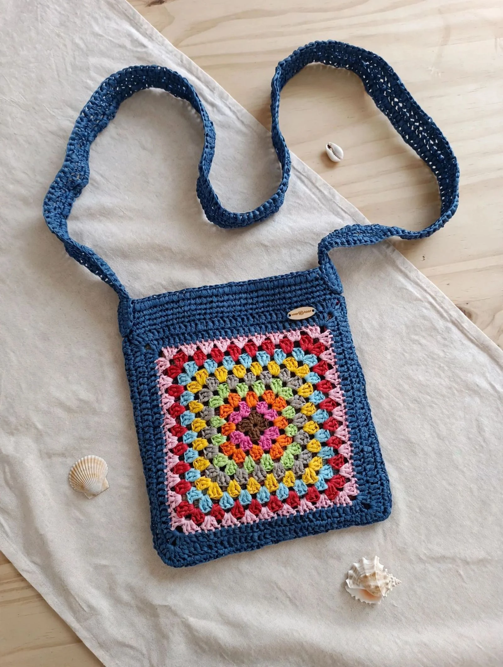 Bolso granny tejido en rafia